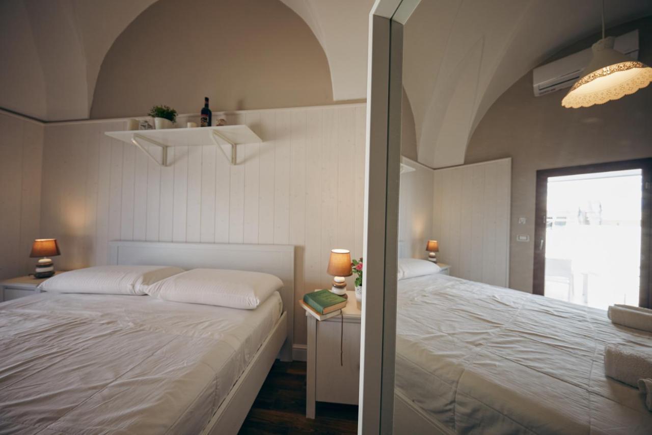 Le Terrazze B&B プルサーノ エクステリア 写真